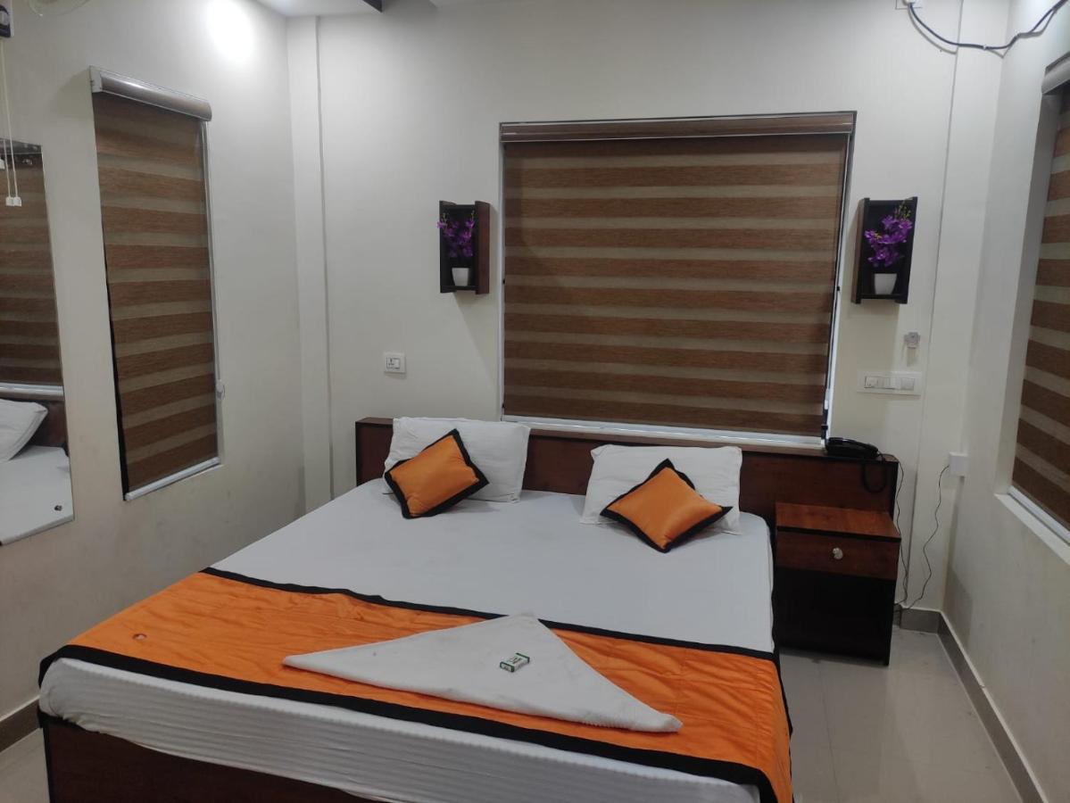 Pms Dhabi Residency Hotel Kottakkal ภายนอก รูปภาพ